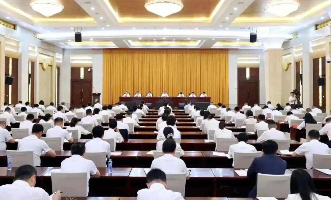 中国养猪网双胞胎共建栏目