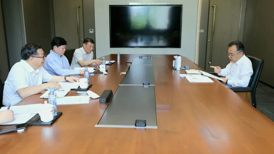 中国养猪网双胞胎共建栏目
