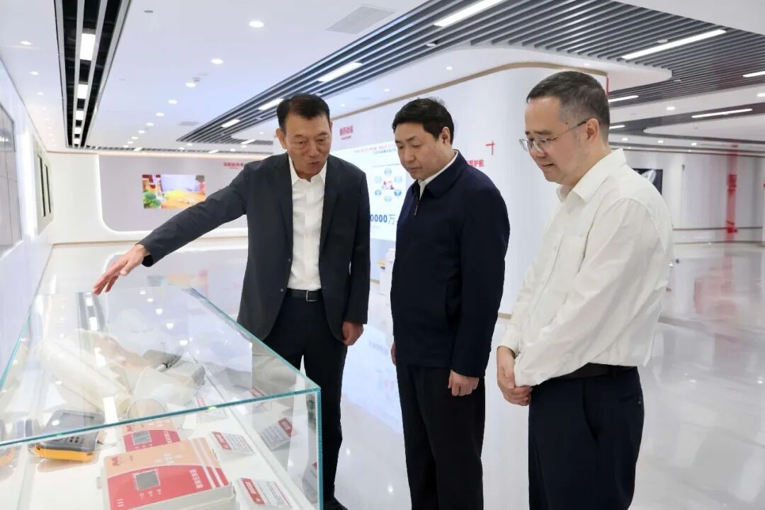 中国养猪网双胞胎共建栏目